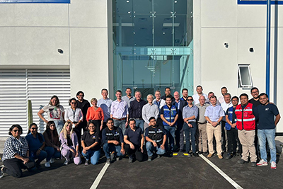 The team of the Optibelt production in Mexico with the executive board and invited guests.